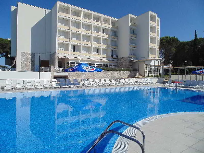 Hotel Adria Weißenburg 3*,  Kroatien