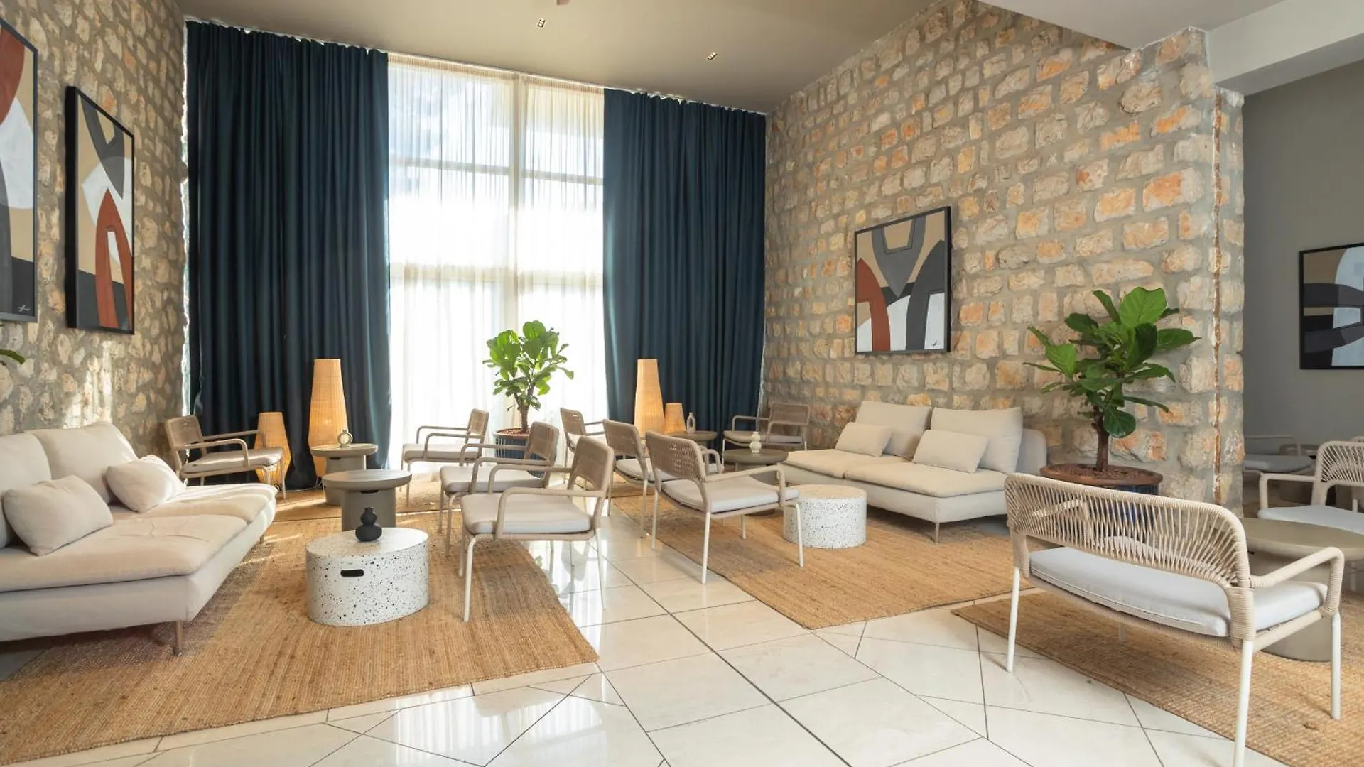 Hotel Adria Weißenburg
