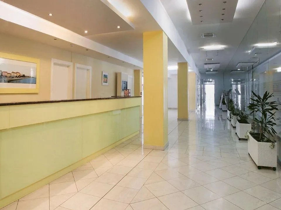 Hotel Adria Weißenburg