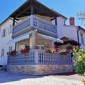 hotellátogatás